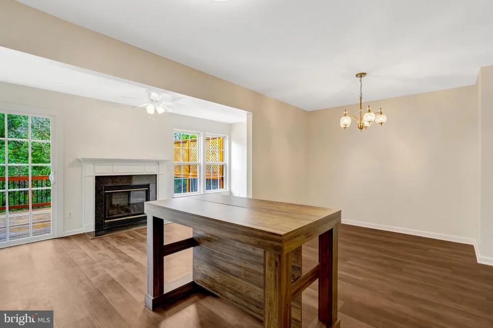 7057 SAUVAGE LANE Gainesville, VA 20155