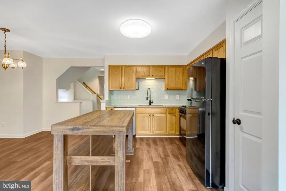 7057 SAUVAGE LANE Gainesville, VA 20155