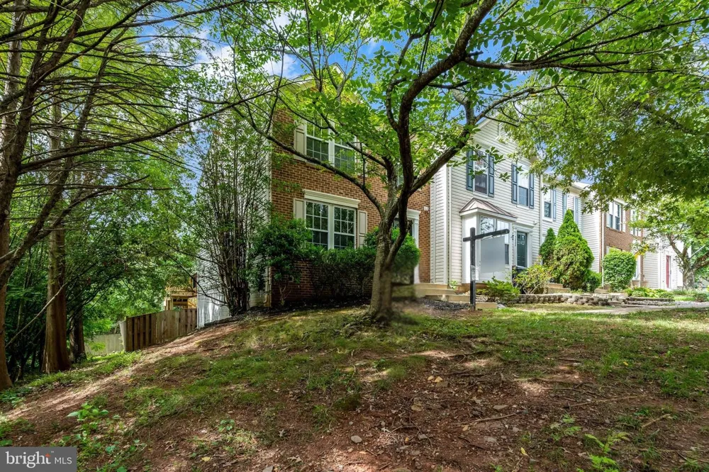 7057 SAUVAGE LANE Gainesville, VA 20155