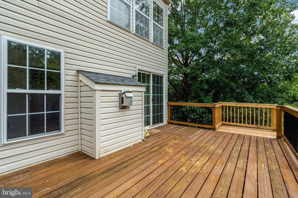 7057 SAUVAGE LANE Gainesville, VA 20155