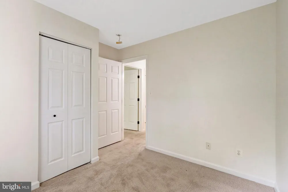 7057 SAUVAGE LANE Gainesville, VA 20155