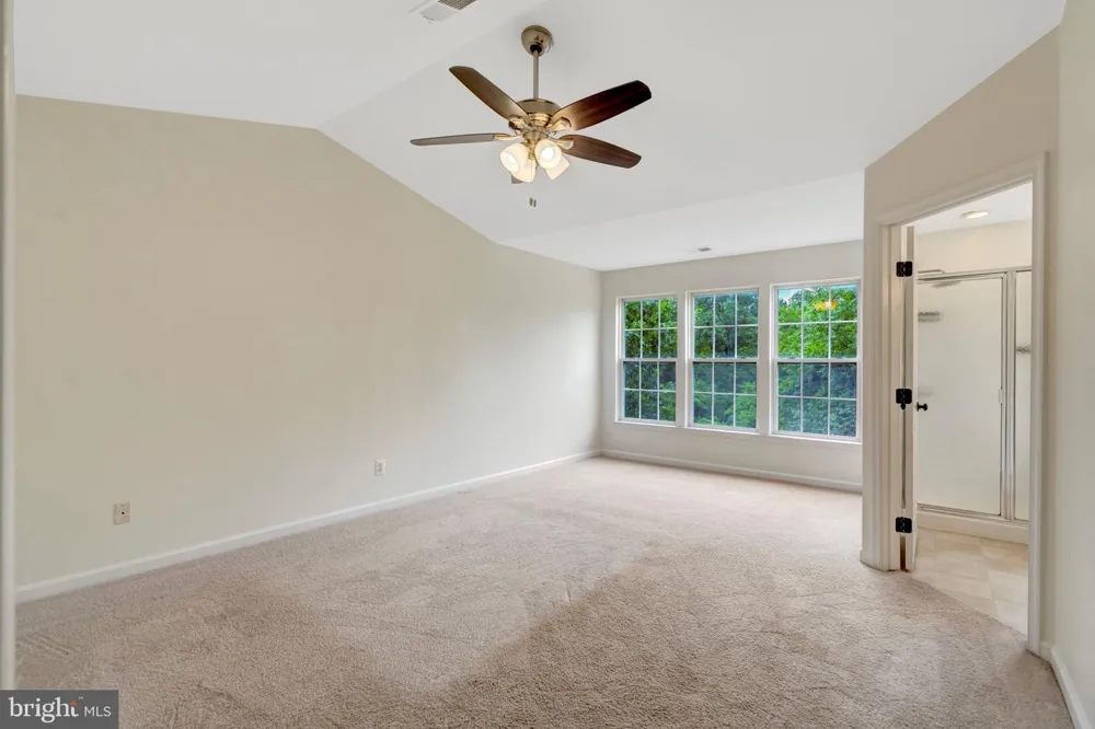 7057 SAUVAGE LANE Gainesville, VA 20155