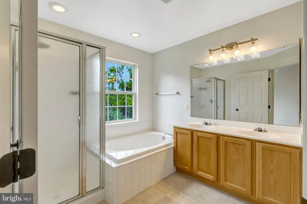 7057 SAUVAGE LANE Gainesville, VA 20155