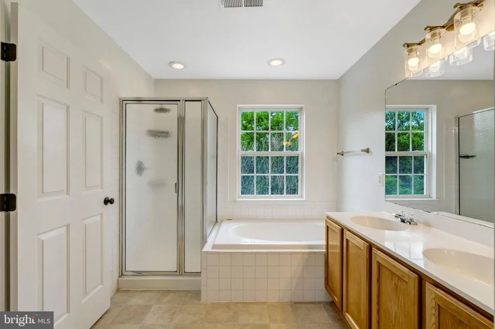 7057 SAUVAGE LANE Gainesville, VA 20155