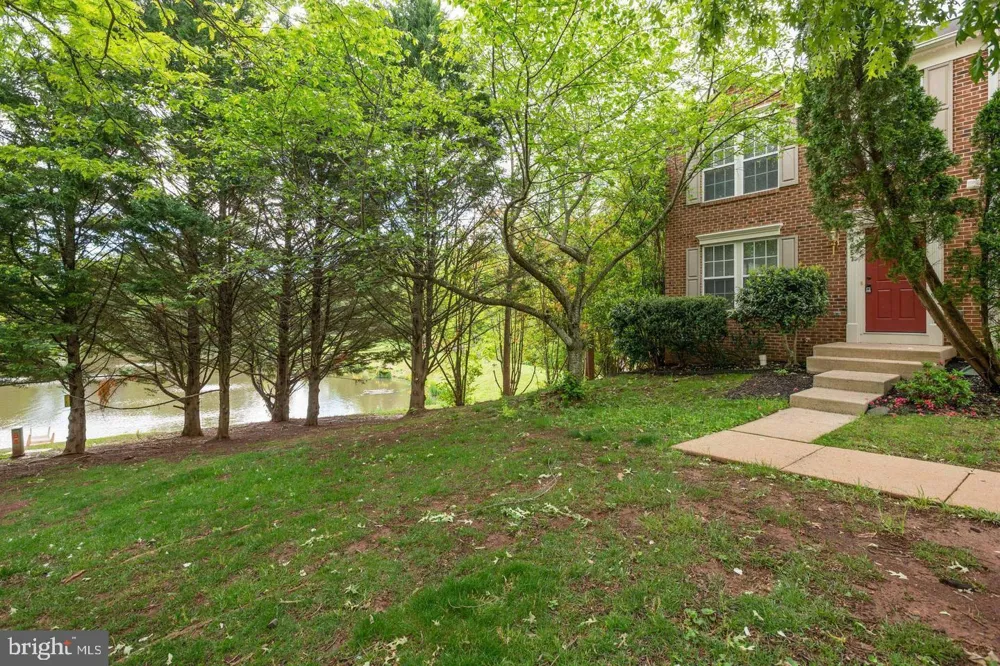 7057 SAUVAGE LANE Gainesville, VA 20155