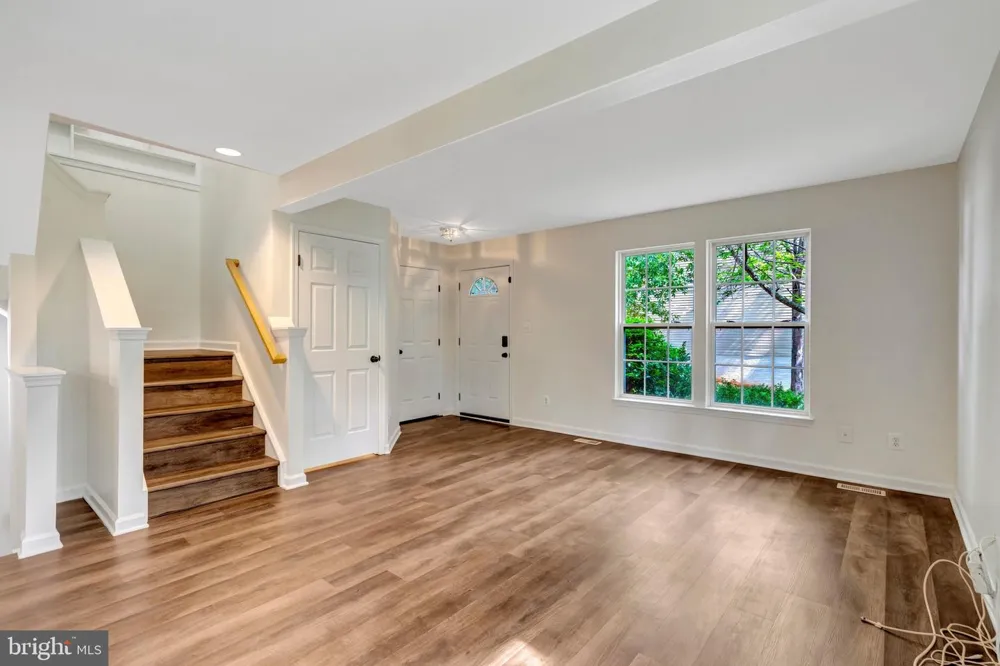 7057 SAUVAGE LANE Gainesville, VA 20155