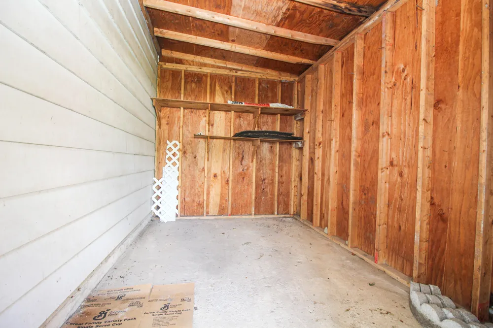 246 S Nottawa Street Mendon, MI 49072