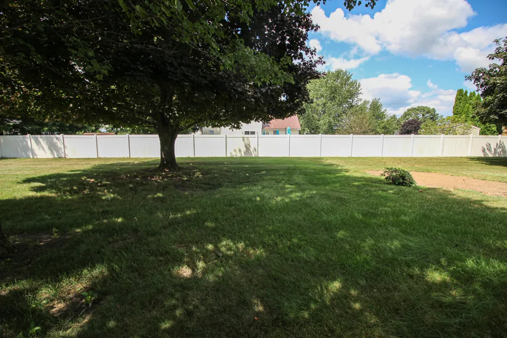 246 S Nottawa Street Mendon, MI 49072