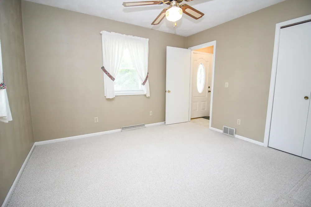246 S Nottawa Street Mendon, MI 49072