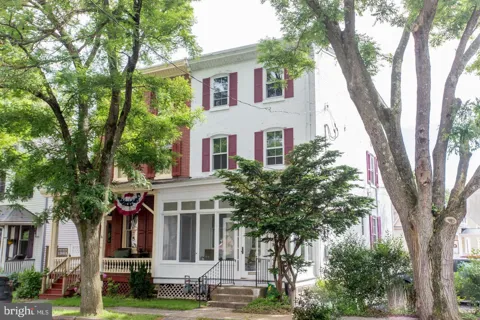 34 S CLINTON STREET