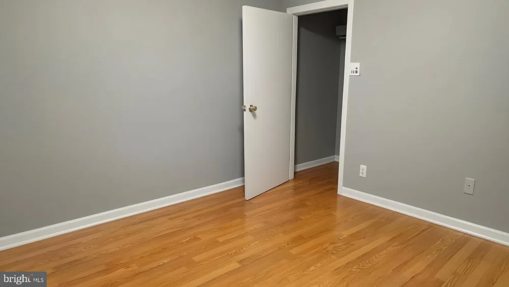 544 ROCKBRIDGE DRIVE SE Leesburg, VA 20175