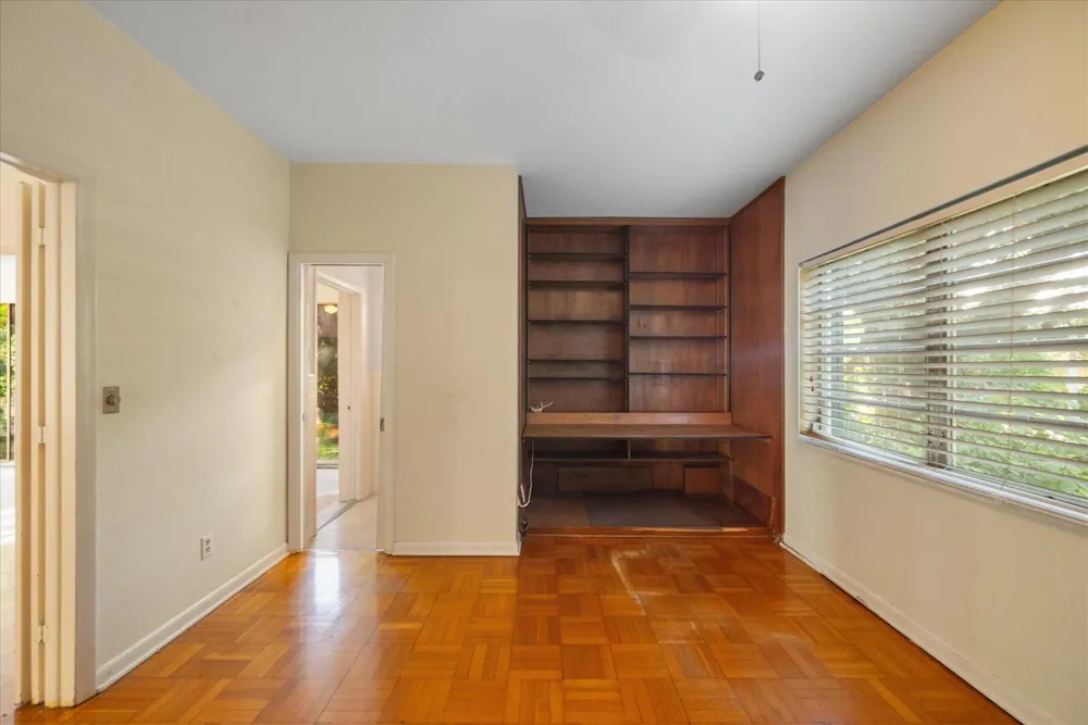 2422 Via Lucindia Drive Sewalls Point, FL 34996
