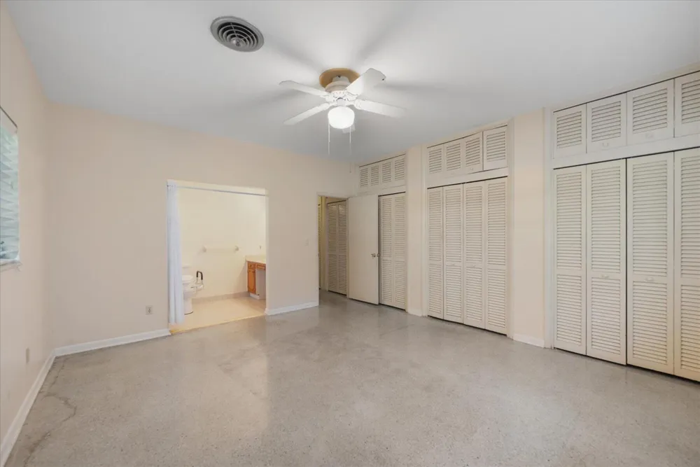 2422 Via Lucindia Drive Sewalls Point, FL 34996