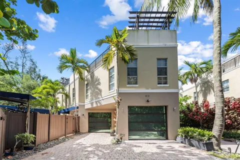 814 SW 10TH STREET #814