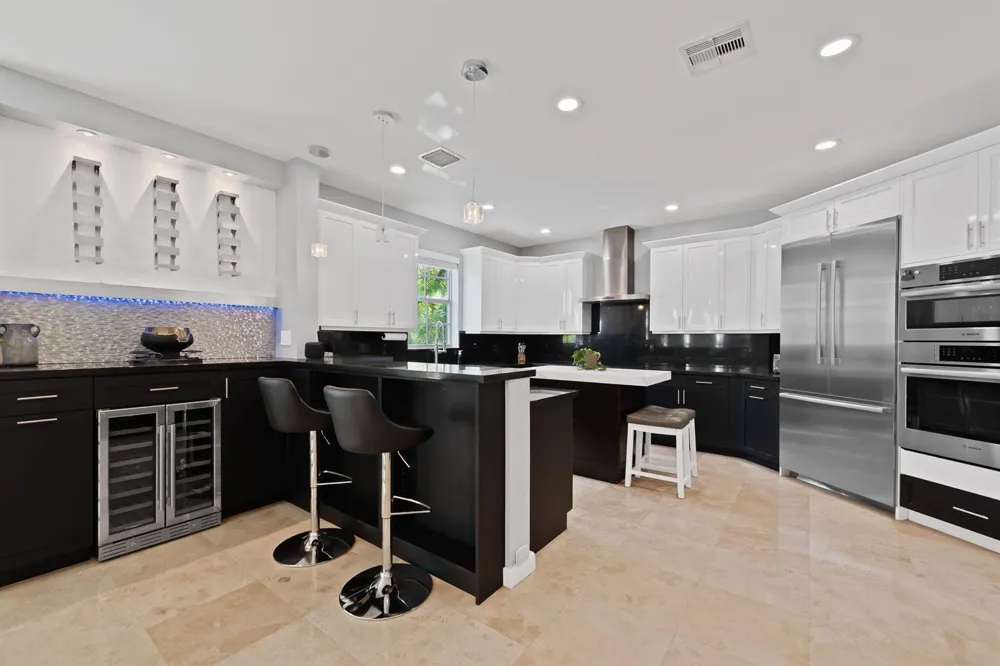 814 SW 10TH STREET #814 Fort Lauderdale, FL 33315