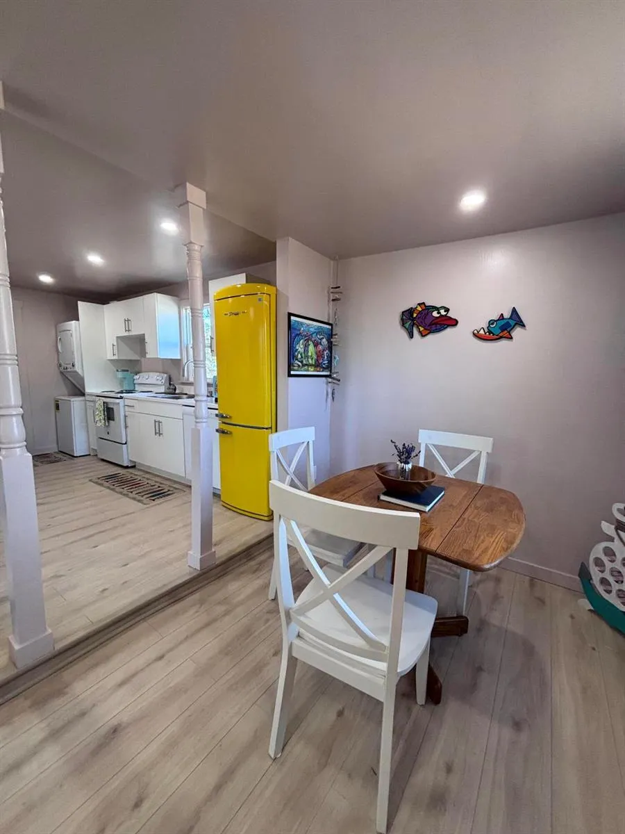 2472 NE Pine Avenue Jensen Beach, FL 34957