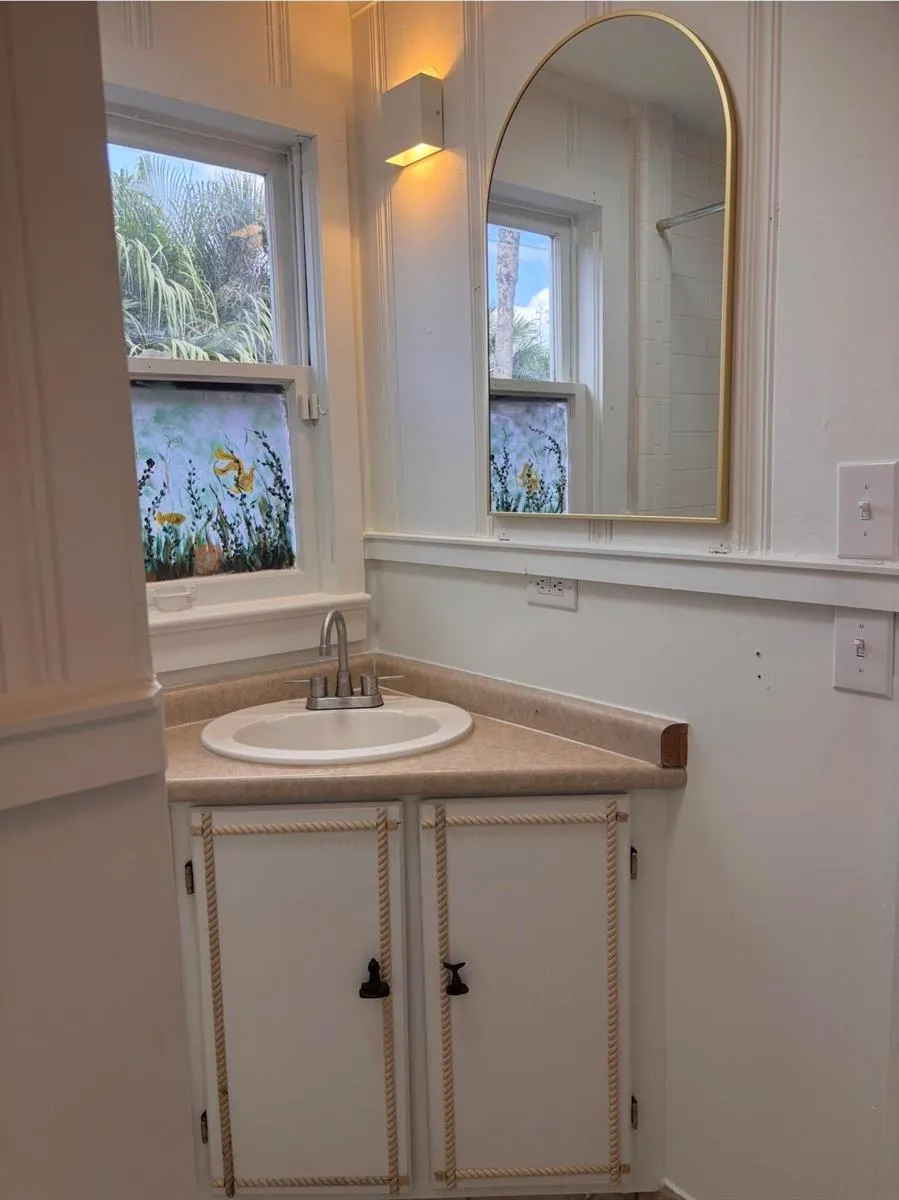 2472 NE Pine Avenue Jensen Beach, FL 34957