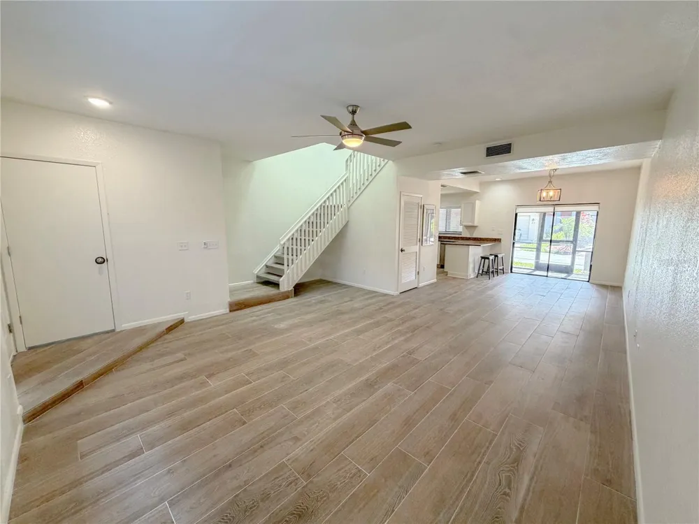 3460 COUNTRYSIDE BOULEVARD #60 Clearwater, FL 33761
