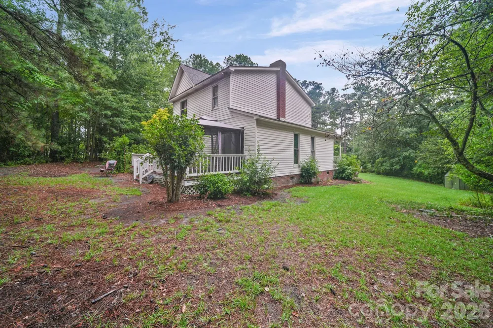 261 Lakeside Drive Hartsville, SC 29550