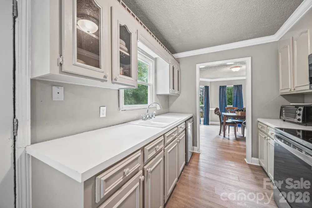 261 Lakeside Drive Hartsville, SC 29550