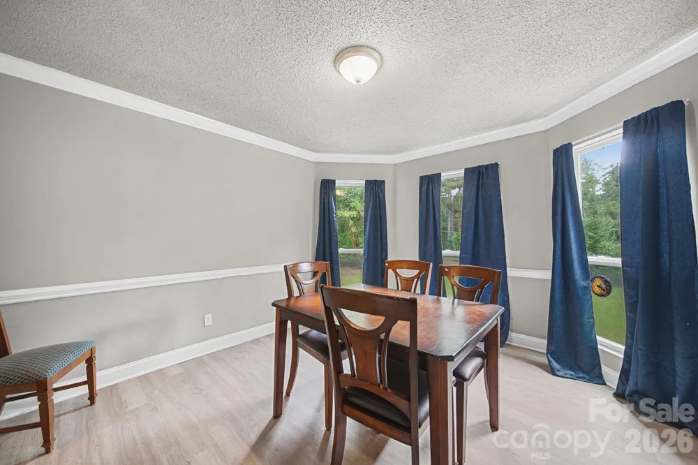 261 Lakeside Drive Hartsville, SC 29550