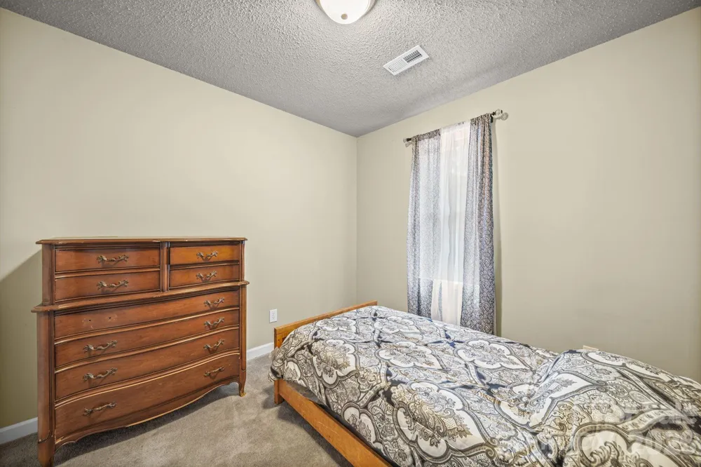 261 Lakeside Drive Hartsville, SC 29550