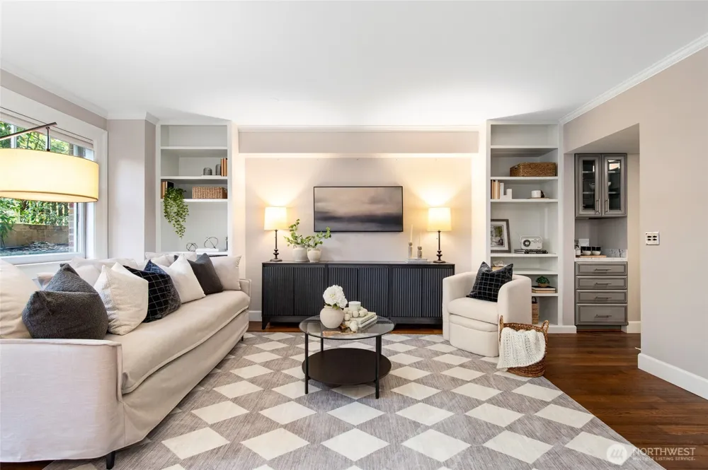 1017 Minor Avenue #205 Seattle, WA 98104