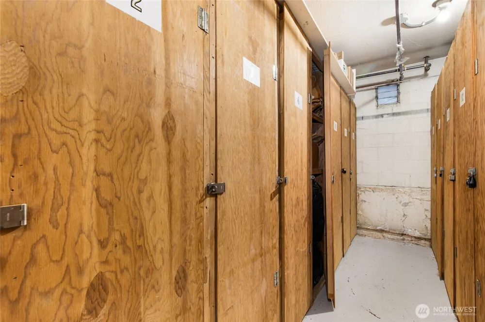 1017 Minor Avenue #205 Seattle, WA 98104