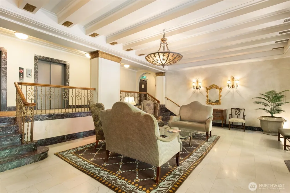 1017 Minor Avenue #205 Seattle, WA 98104
