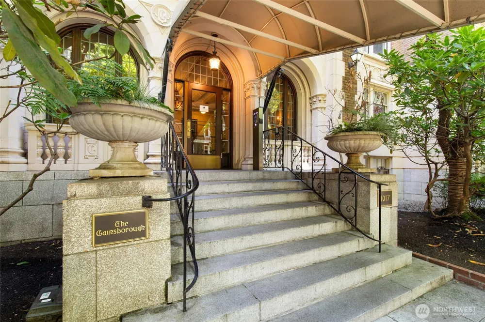 1017 Minor Avenue #205 Seattle, WA 98104
