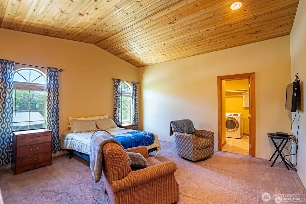 1454 Old Hwy 97 Malott, WA 98829