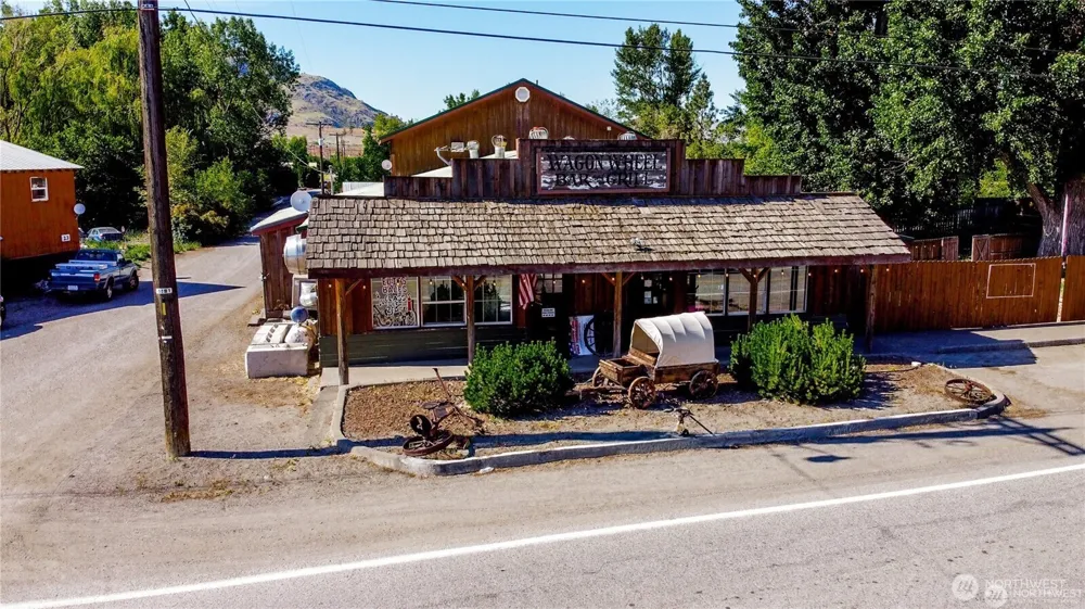 1454 Old Hwy 97 Malott, WA 98829