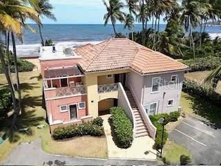 CANDELERO DRIVE PALMAS DORADAS #519 Humacao, PR 00791
