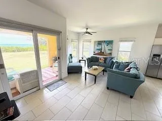 CANDELERO DRIVE PALMAS DORADAS #519 Humacao, PR 00791