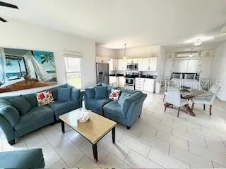 CANDELERO DRIVE PALMAS DORADAS #519 Humacao, PR 00791