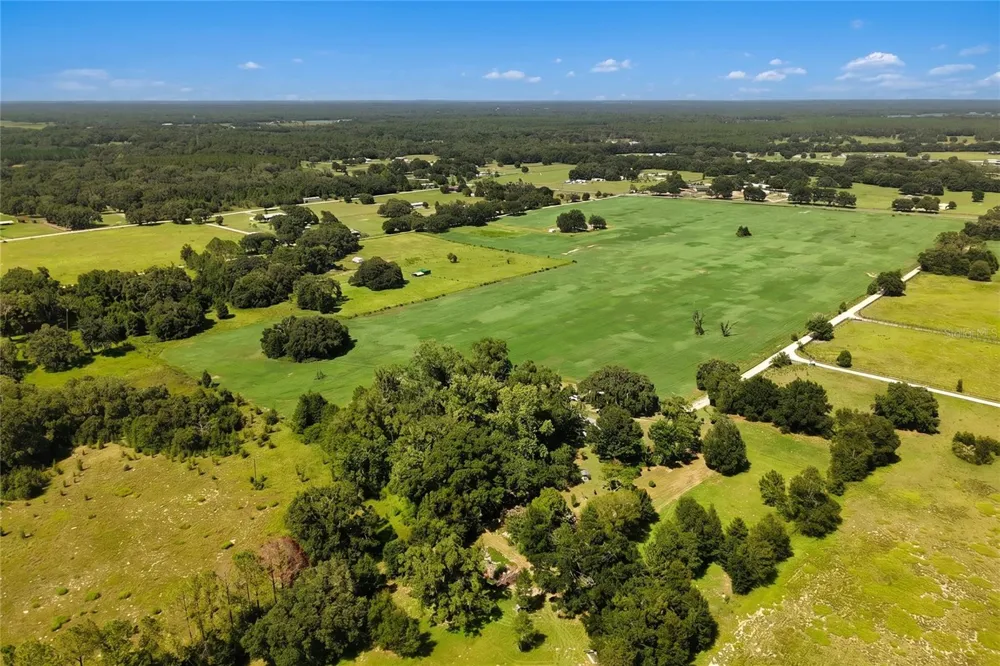 18951 SE 15TH STREET Williston, FL 32696