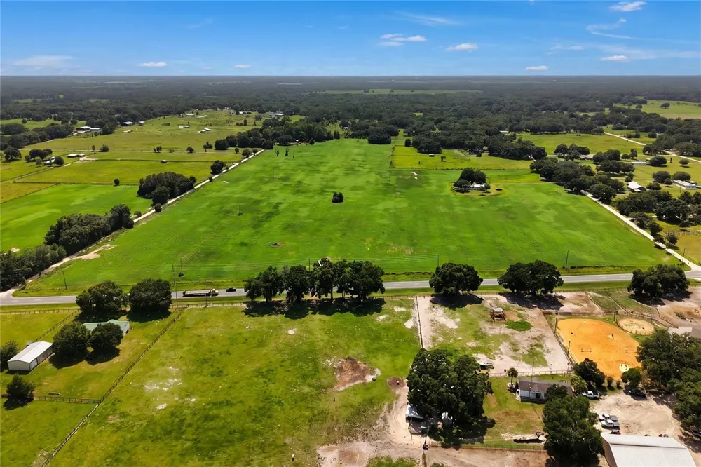 18951 SE 15TH STREET Williston, FL 32696