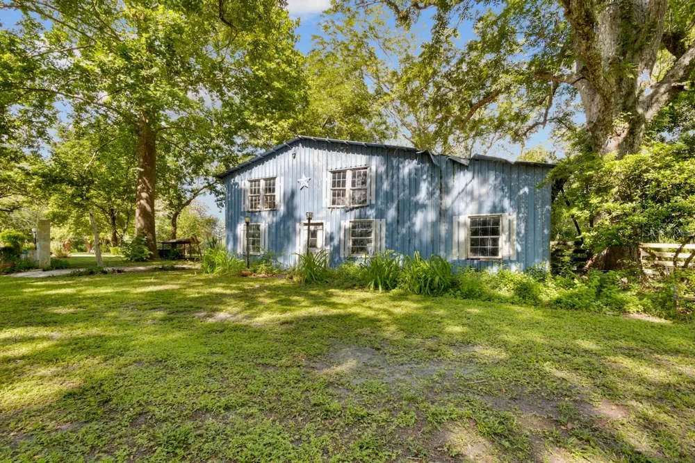 18951 SE 15TH STREET Williston, FL 32696