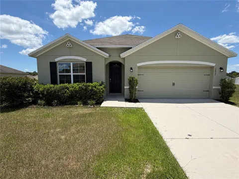 2822 NE 44TH ROAD