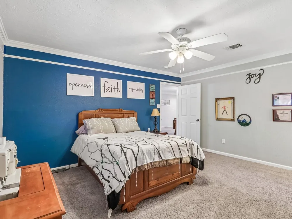 5110 Geneva Drive Friendswood, TX 77546