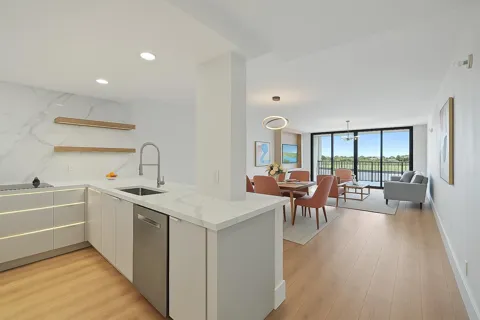 356 GOLFVIEW ROAD #405