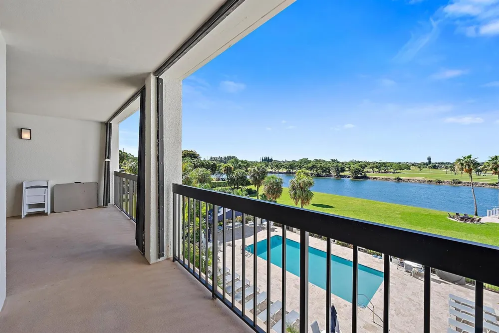 356 GOLFVIEW ROAD #405 North Palm Beach, FL 33408