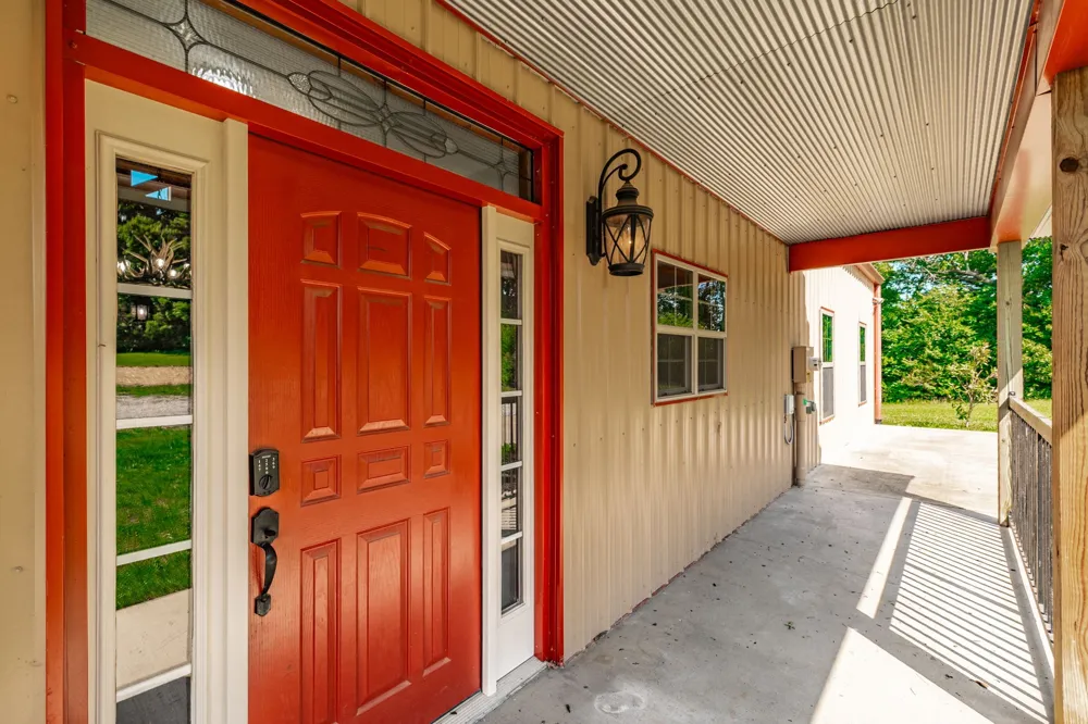 2726 New Hall Rd Greenbrier, TN 37073