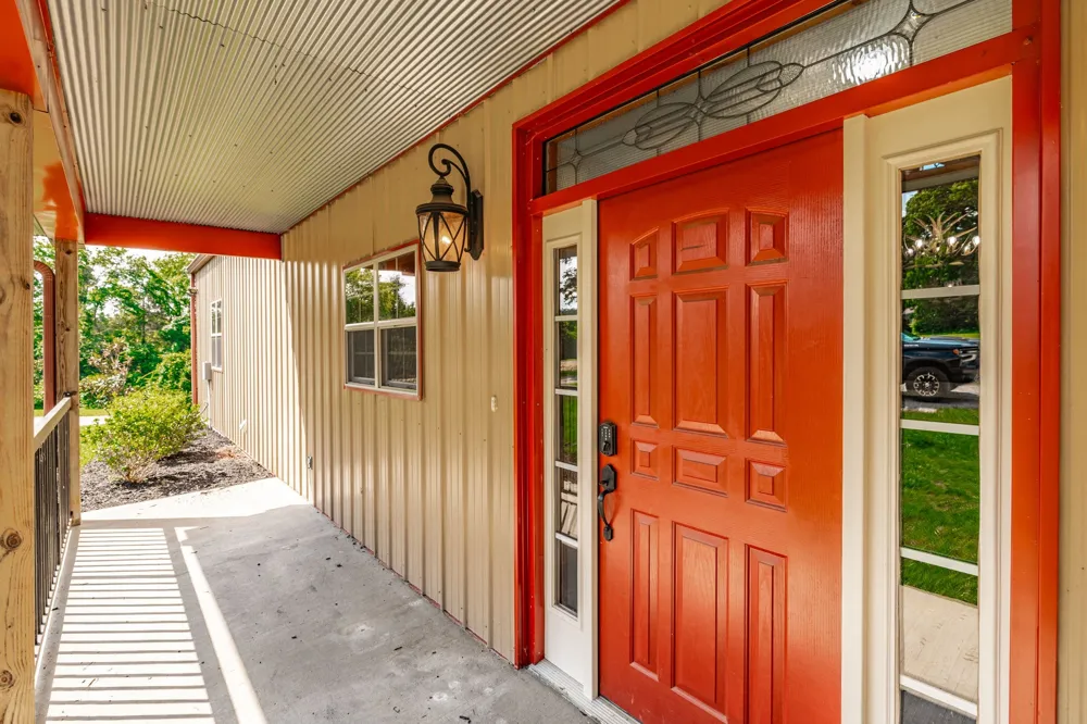 2726 New Hall Rd Greenbrier, TN 37073
