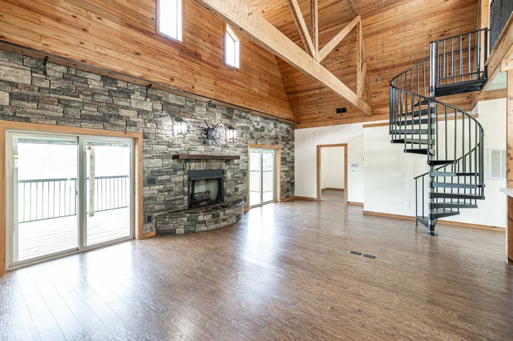 2726 New Hall Rd Greenbrier, TN 37073