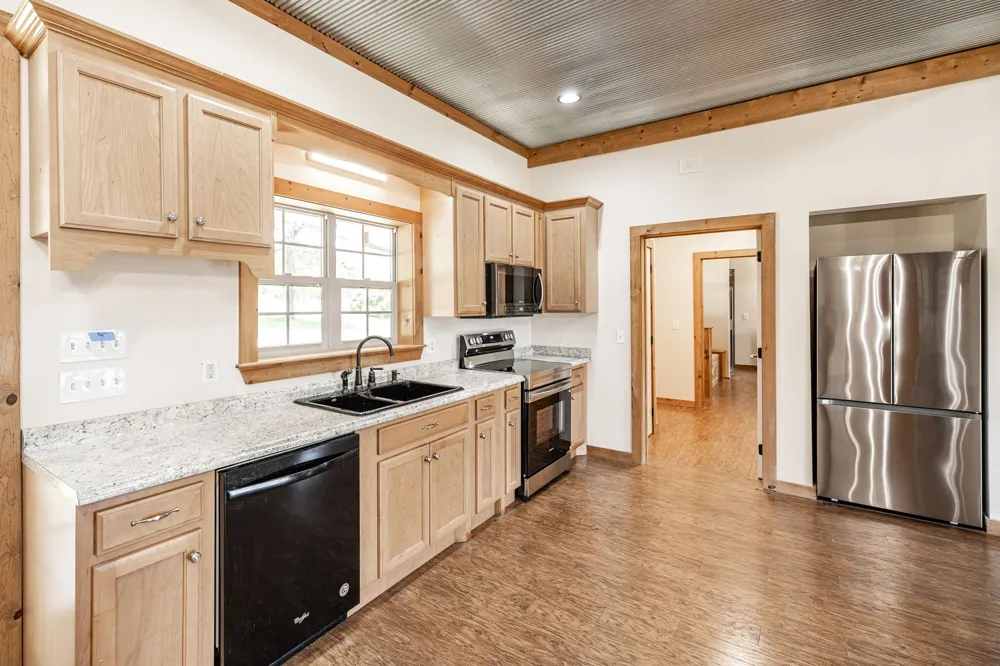 2726 New Hall Rd Greenbrier, TN 37073