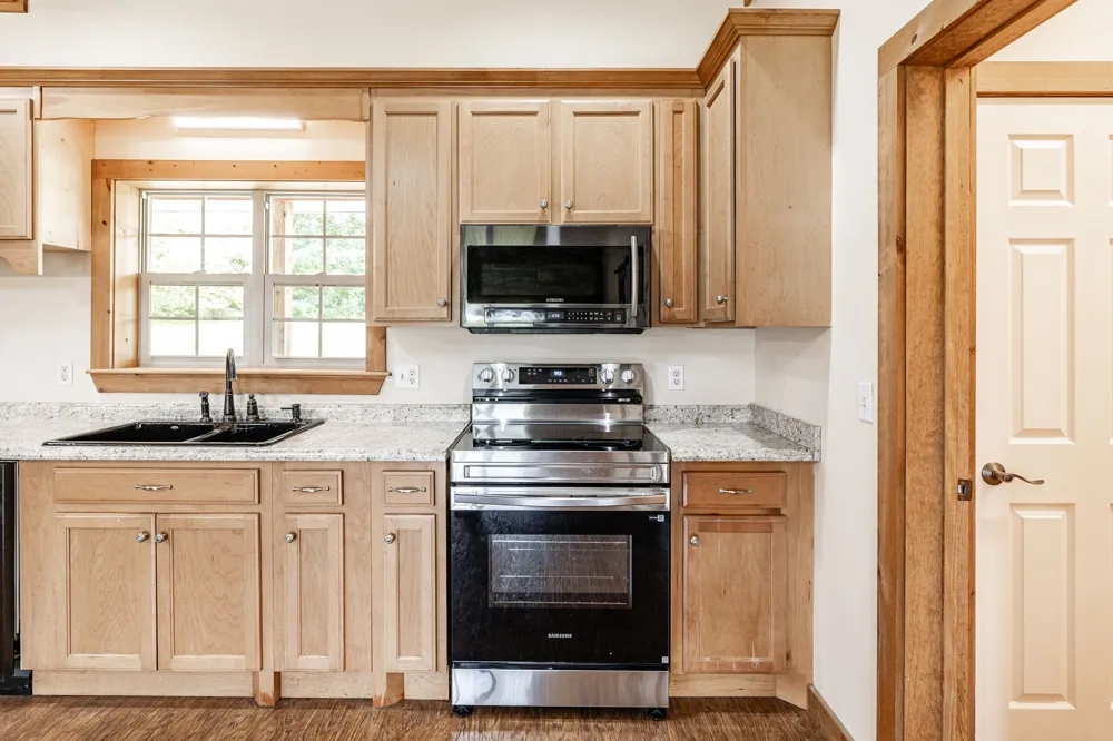2726 New Hall Rd Greenbrier, TN 37073
