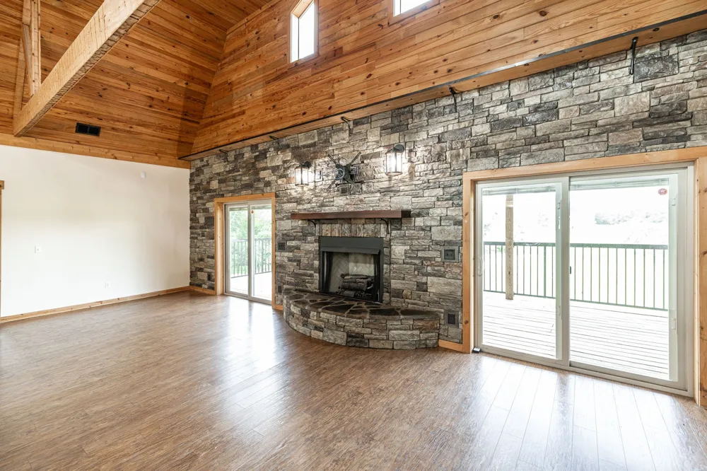2726 New Hall Rd Greenbrier, TN 37073