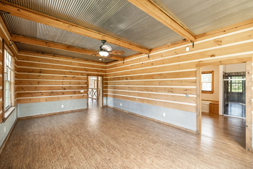 2726 New Hall Rd Greenbrier, TN 37073