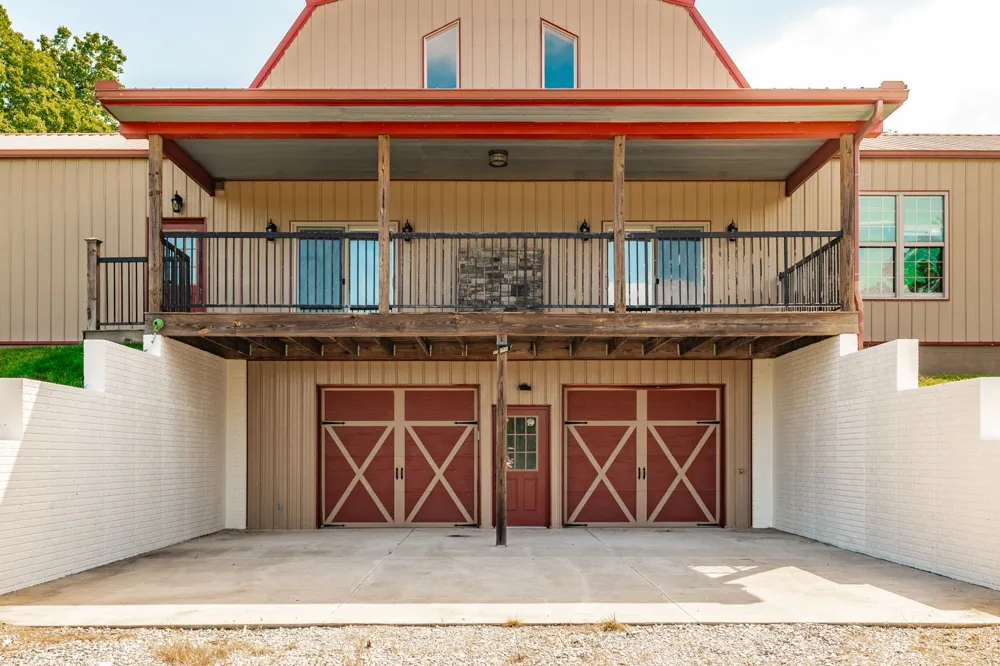 2726 New Hall Rd Greenbrier, TN 37073